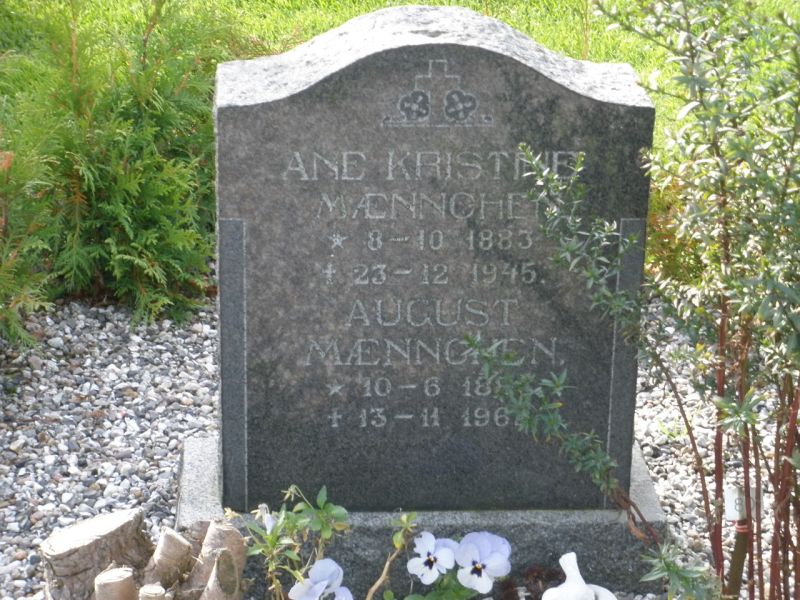 August Maennchen.JPG